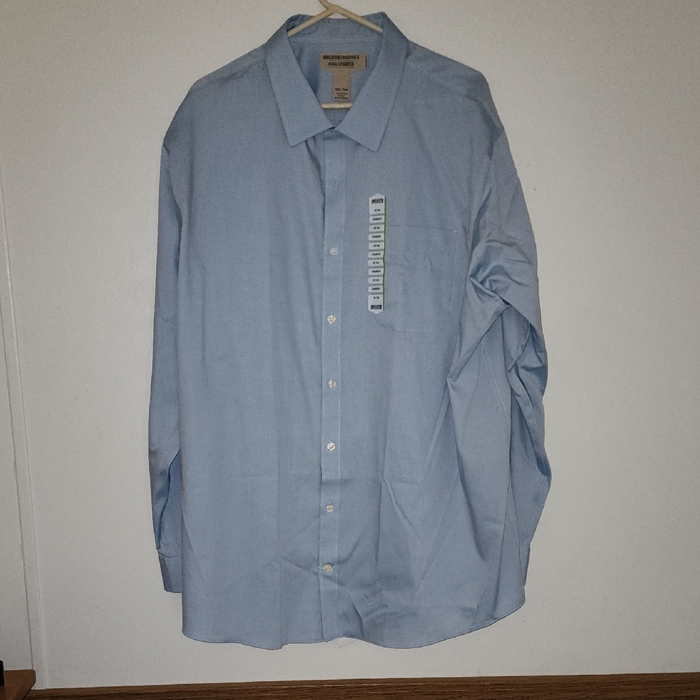 Duluth Trading Co Light Blue Men's Dress Shirt